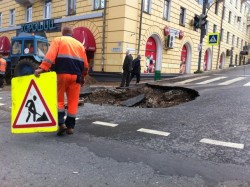 Пересечение Маяковского и Волжского проспекта, ремонт.jpg (151.26 КБ) Просмотров: 863 Пересечение Маяковского и Волжского проспекта, ремонт.jpg