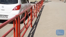 в Самаре вдоль дорого установят огждения 6274м.jpg